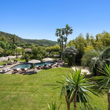 Grande Villa St-Tropez Area Avec Piscine Chauffee Gassin Exterior photo