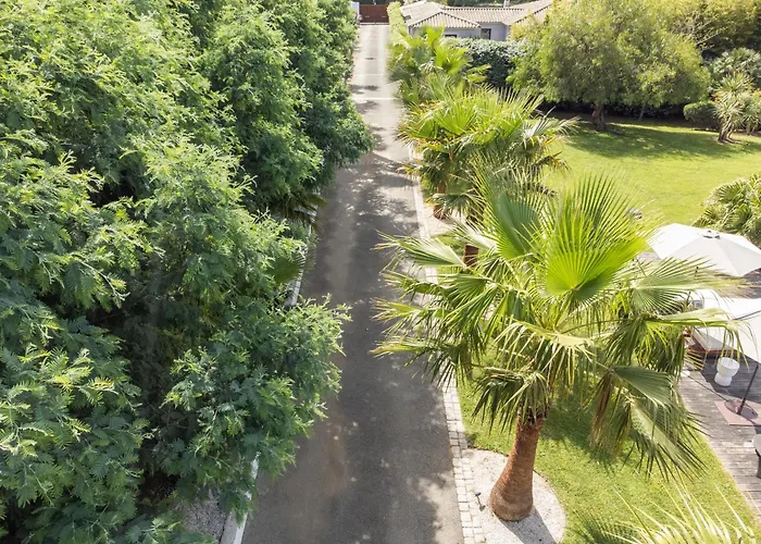 Grande Villa St-Tropez Avec Piscine Chauffee
