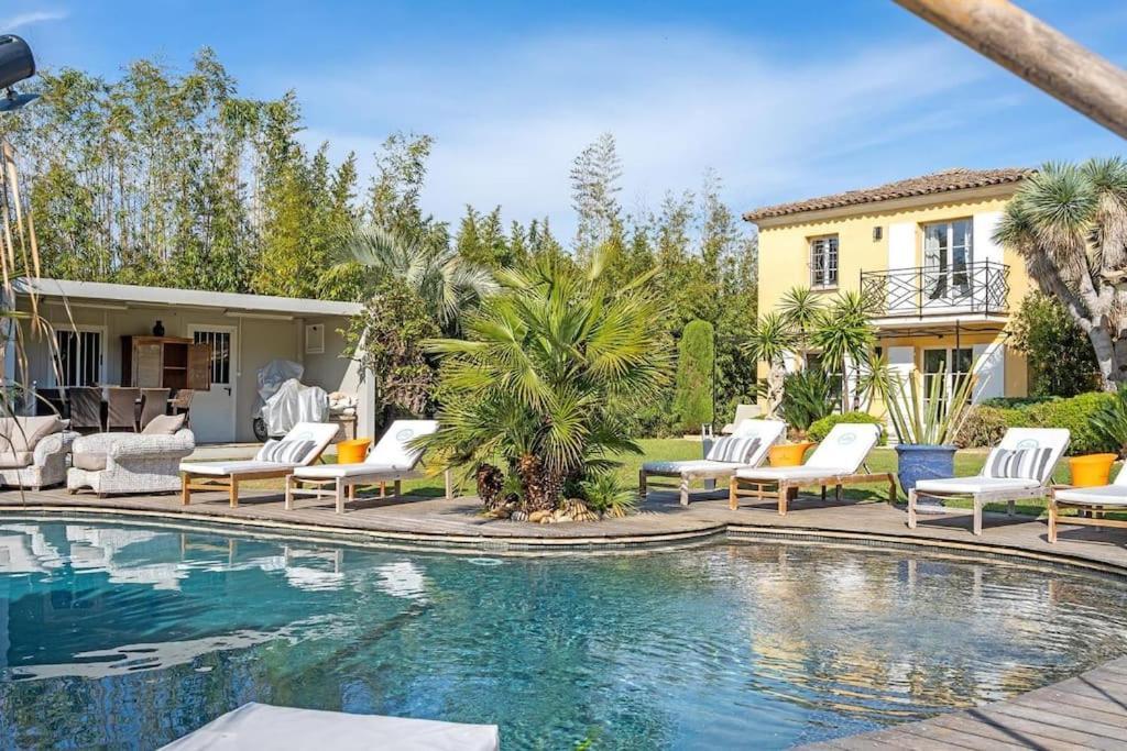 Villa Grande St-tropez Area Avec Piscine Chauffee *