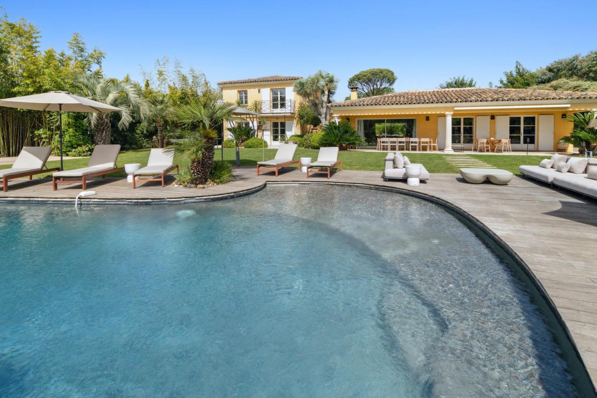 Grande St-tropez Avec Piscine Chauffee * Gassin