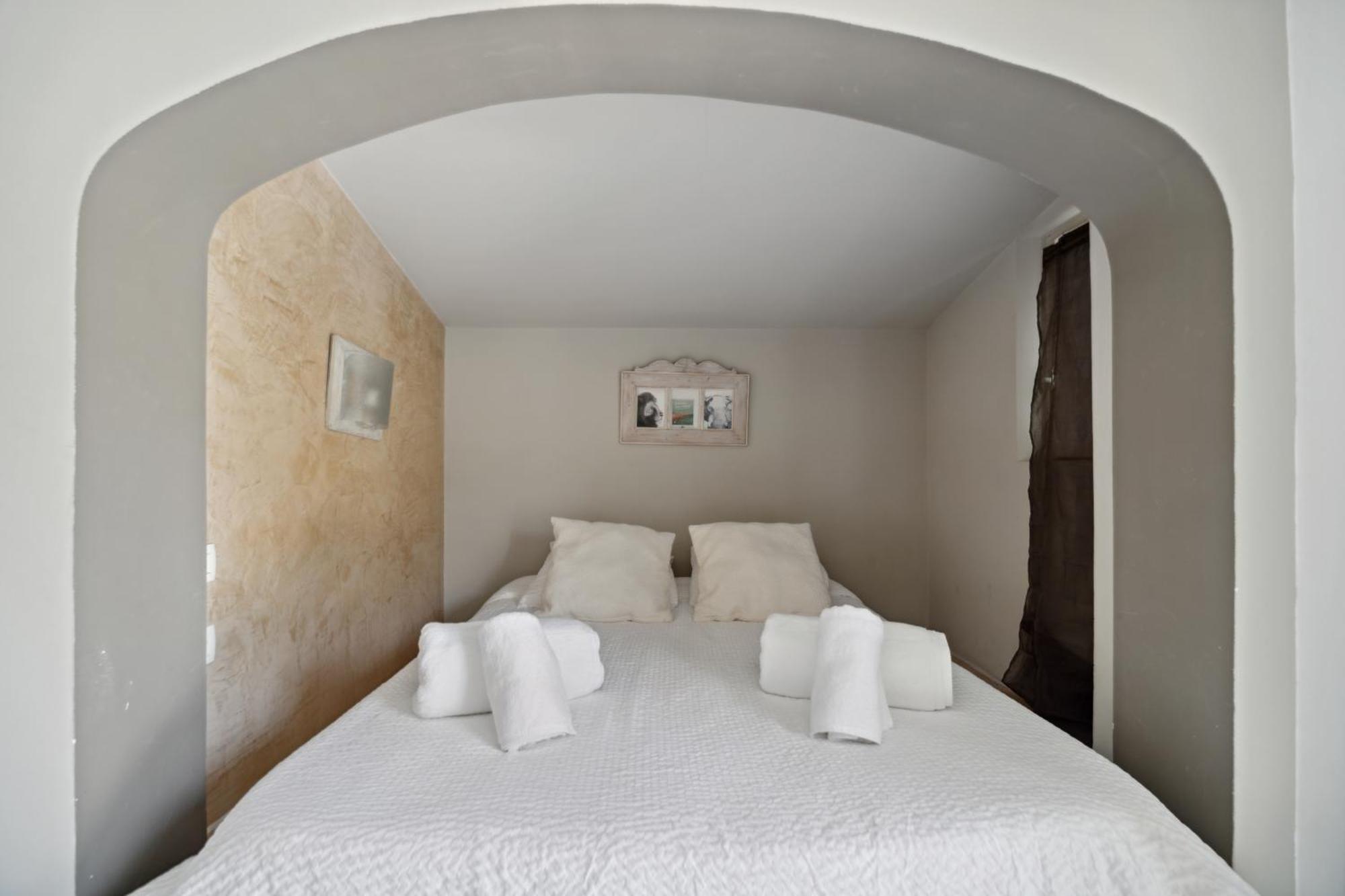 Grande St-tropez Area Avec Piscine Chauffee *