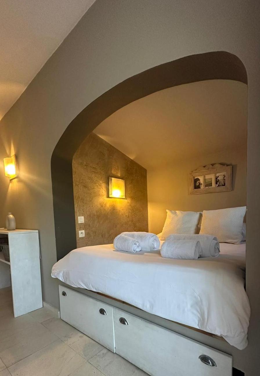 Grande St-tropez Avec Piscine Chauffee * Gassin